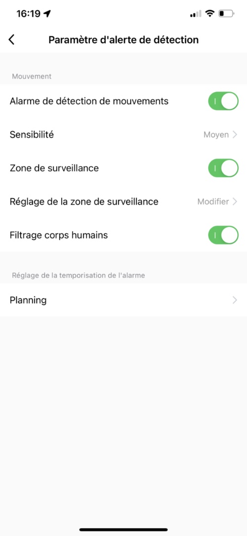 Réglages de la caméra WiFi extérieure avec spots projecteurs de lumière LED tuya Smart Life