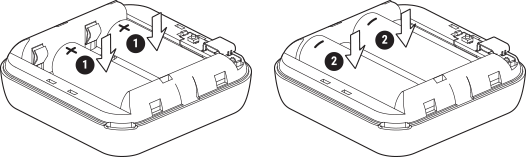 Installation des piles dans le thermomètre hygromètre WiFi Shelly Plus H&T