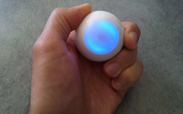 Illumination bleue du FGMS lors de son réveil